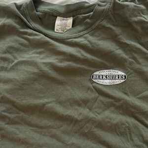 💜Berkshire Green Short Sleeve Tee